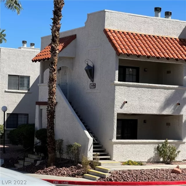 MLS: 2440616 Condo For Sale