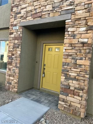 Photo #1: 2440662 Listing 