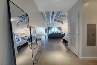 Photo #1: 2440684 Listing 