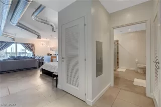 Photo #2: 2440684 Listing 