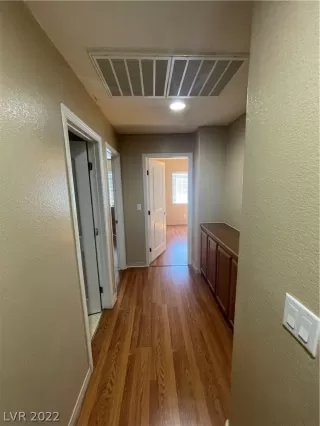 Photo #5: 2440707 Listing 