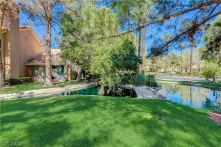 Photo #6: 2440709 Listing