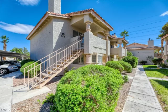 MLS: 2440744 Condo For Sale