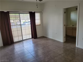 Photo #4: 2440779 Listing 