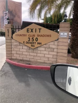 Photo #2: 2440812 Listing