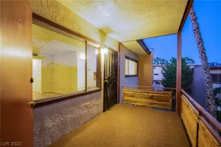 Photo #2: 2440857 Listing