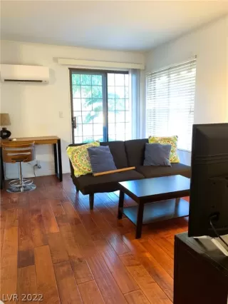 Photo #2: 2440876 Listing