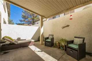 Photo #4: 2440879 Listing 