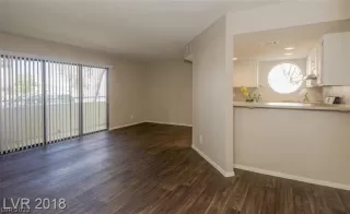 Photo #3: 2440915 Listing 