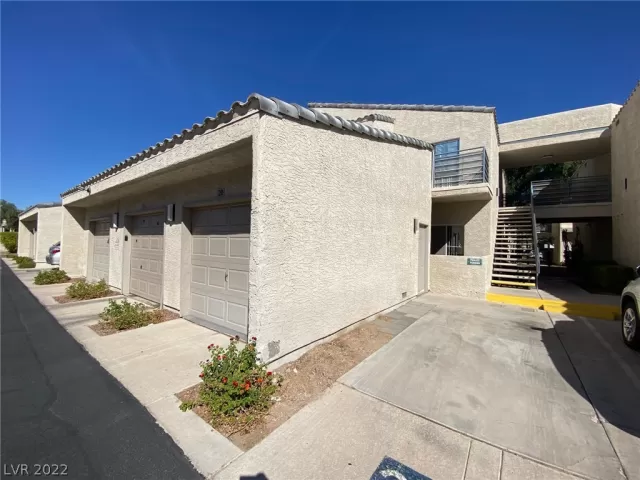 MLS: 2440923 Condo For Sale