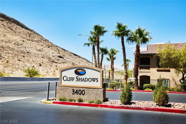 MLS: 2440934 Condo For Sale