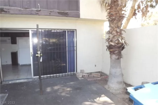 MLS: 2441011 Condo For Sale