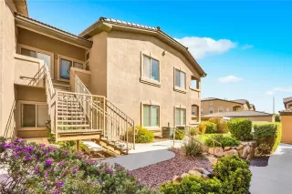 Photo #2: 2441027 Listing