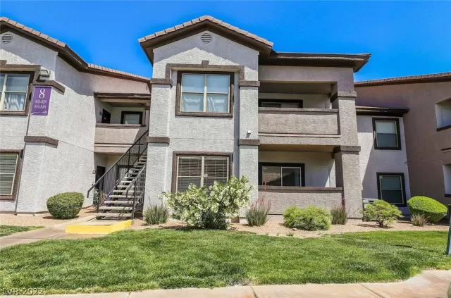 MLS: 2441052 Condo For Sale