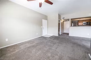 Photo #2: 2441052 Listing