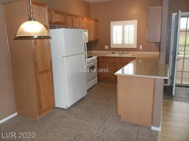 MLS: 2441082 Condo For Sale