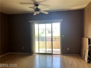 Photo #2: 2441082 Listing 