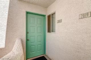 Photo #1: 2441089 Listing