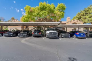 Photo #4: 2441204 Listing