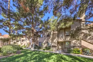 Photo #2: 2441212 Listing 