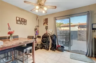 Photo #4: 2441221 Listing