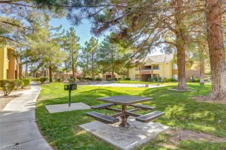 Photo #1: 2441255 Listing