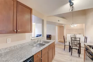 Photo #2: 2441255 Listing