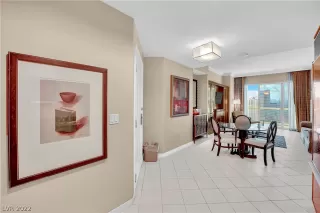 Photo #2: 2441292 Listing 