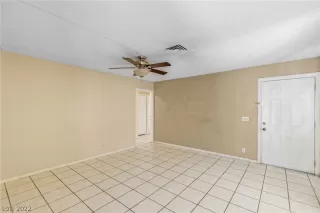 Photo #5: 2441314 Listing 