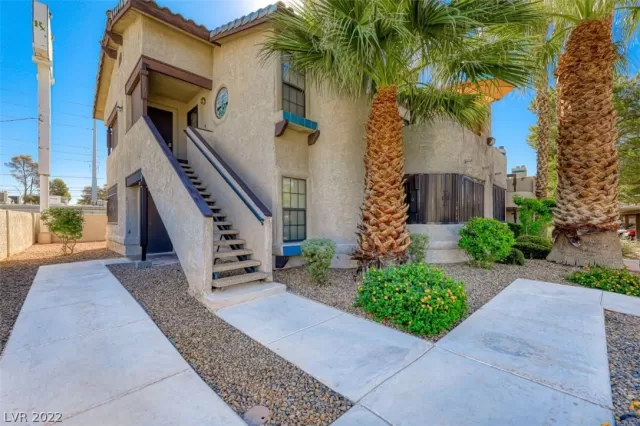 MLS: 2441371 Condo For Sale