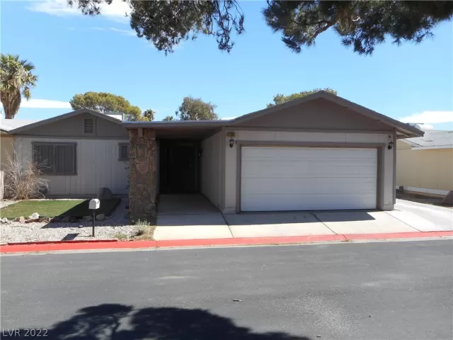 MLS: 2441430 Condo For Sale