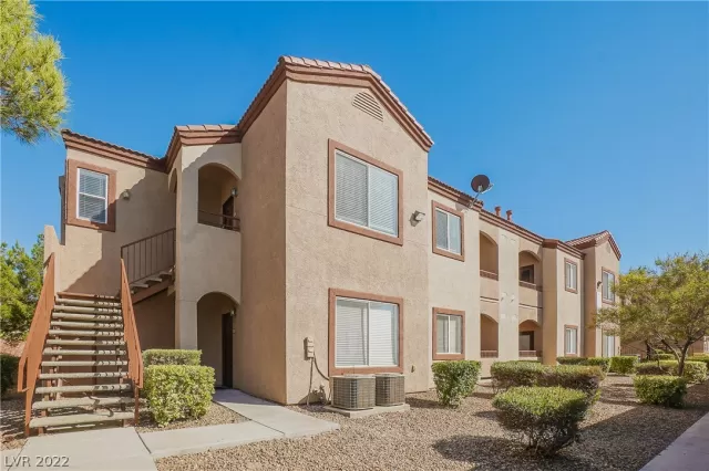 MLS: 2441489 Condo For Sale