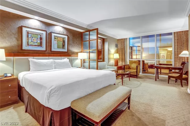 MLS: 2441527 Condo For Sale