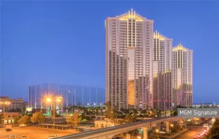 Photo #1: 2441527 Listing