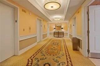 Photo #3: 2441527 Listing