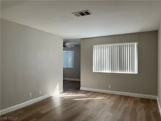 Photo #1: 2441535 Listing 