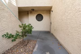 Photo #2: 2441548 Listing 