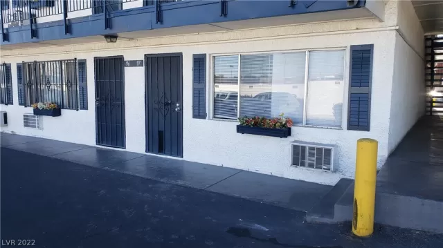 MLS: 2441571 Condo For Sale