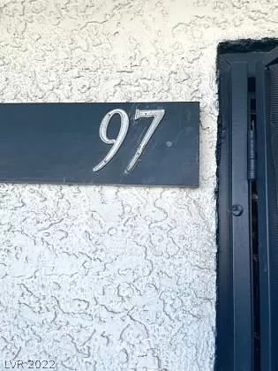 Photo #5: 2441571 Listing 