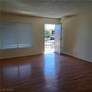 Photo #1: 2441608 Listing 