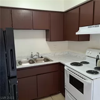 Photo #4: 2441608 Listing 