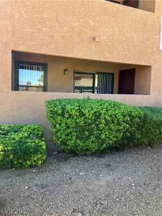 Photo #2: 2441619 Listing 