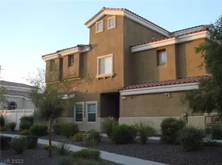 Photo #1: 2441649 Listing 