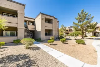 Photo #1: 2441678 Listing 