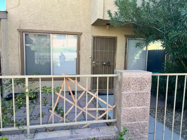 MLS: 2441679 Condo For Sale