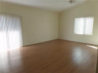 Photo #3: 2441734 Listing 