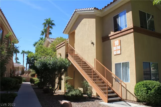 MLS: 2441790 Condo For Sale
