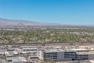 Photo #6: 2441806 Listing