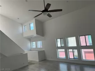 Photo #3: 2441864 Listing 