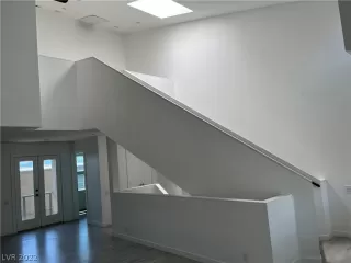 Photo #4: 2441864 Listing 